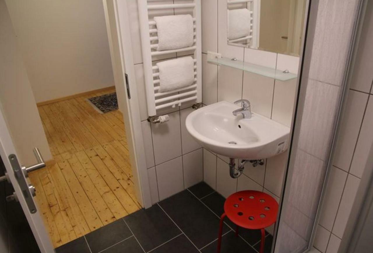 Ferienhaus Am Kreuzberg - Nuerburgring Ulmen Esterno foto